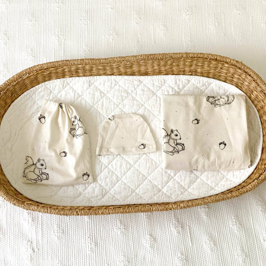 Little Squirrel Swaddle Set