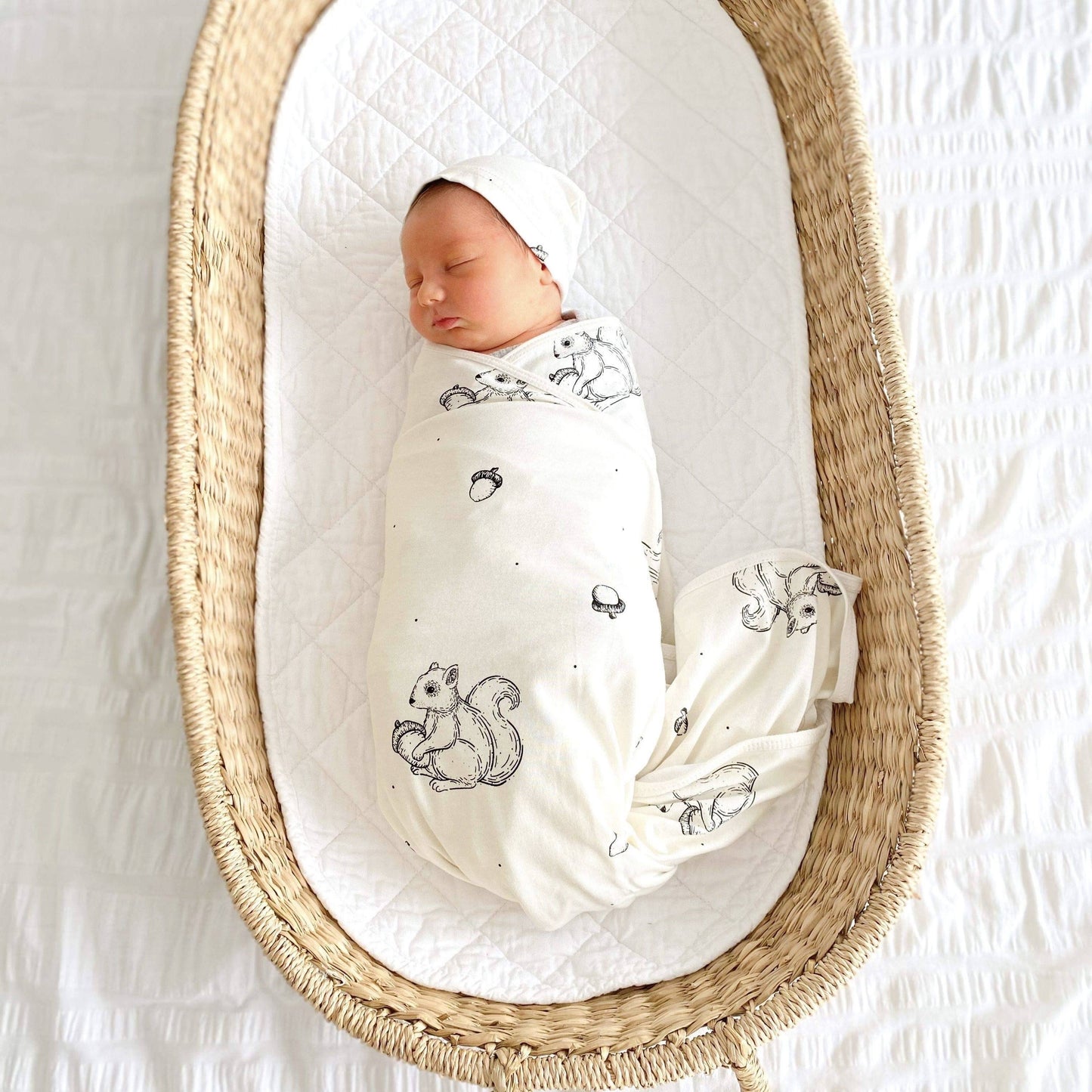 Little Squirrel Swaddle Set